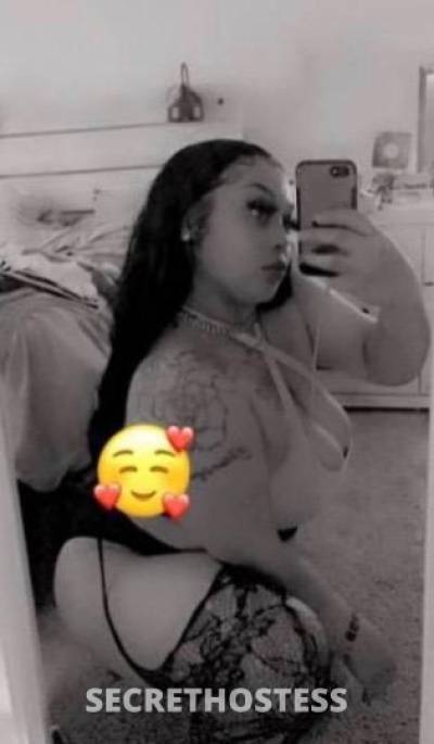 23 year old Escort in Minneapolis MN Cum &amp; Play with Red Rose??Available to play 24/7