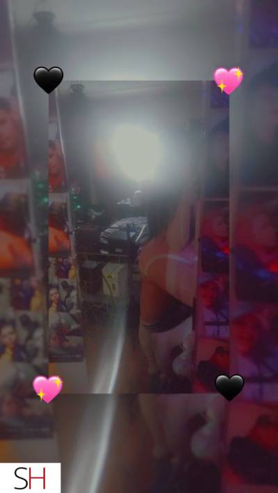 27 year old Asian Escort in Winnipeg Afternoons with Shorty ??? - hosting in Transcona