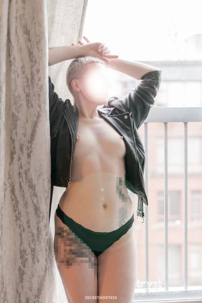 30 Year Old White Escort Victoria Blonde - Image 2