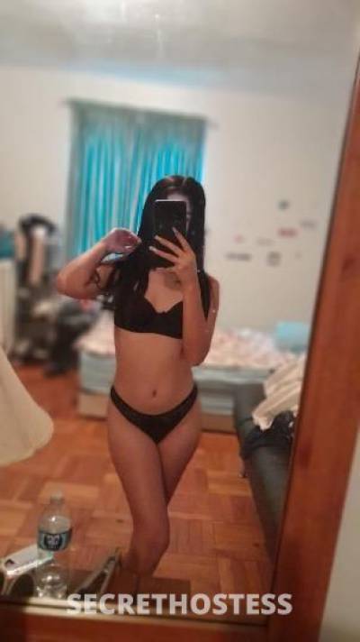 Angie 21Yrs Old Escort Queens NY Image - 0