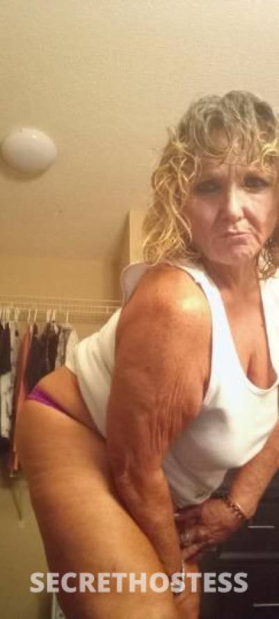 Beth 59Yrs Old Escort Size 6 149CM Tall Chattanooga TN Image - 0