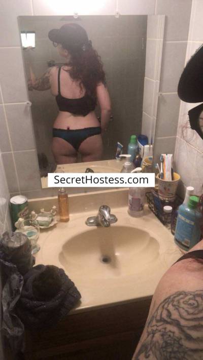 Escort Edmonton Redhead Green eyes - Image 3