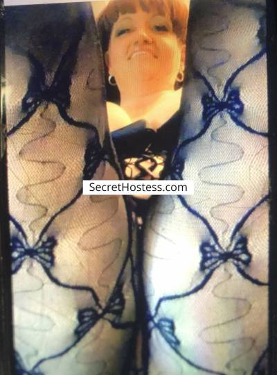 40 Year Old Caucasian Escort Calgary Redhead Blue eyes - Image 3