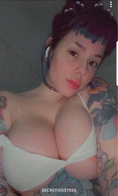 24 year old Asian Escort in Colorado Springs CO Hmu am available to ease your stress