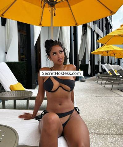 23 Year Old Black Escort Dubai Black Hair Brown eyes - Image 1