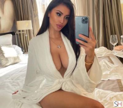 23 year old Escort in Brighton East Sussex Queen of blw❤️❤️Party girl ❤️Incalloutcall, 