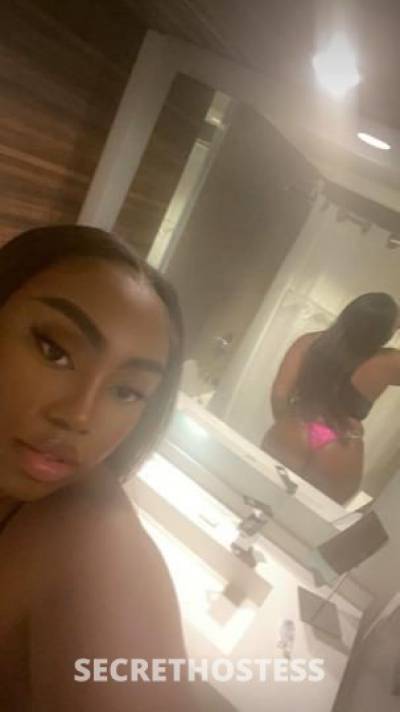 25Yrs Old Escort Chicago IL Image - 3