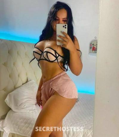 29 Year Old Colombian Escort Miami FL - Image 2