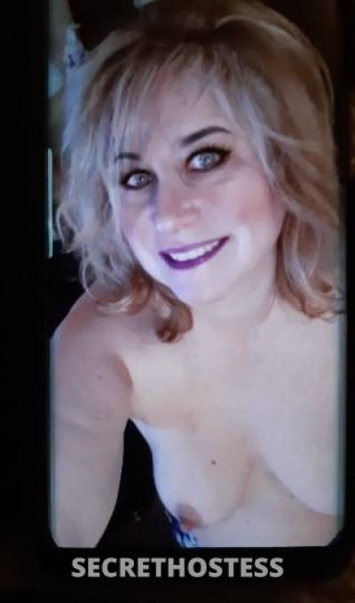 42Yrs Old Escort Edmonton Image - 1