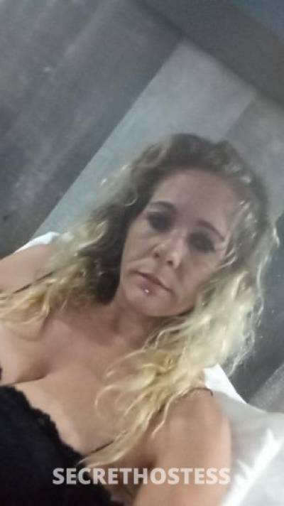 43 year old Escort in Terre Haute IN Southflgirl
