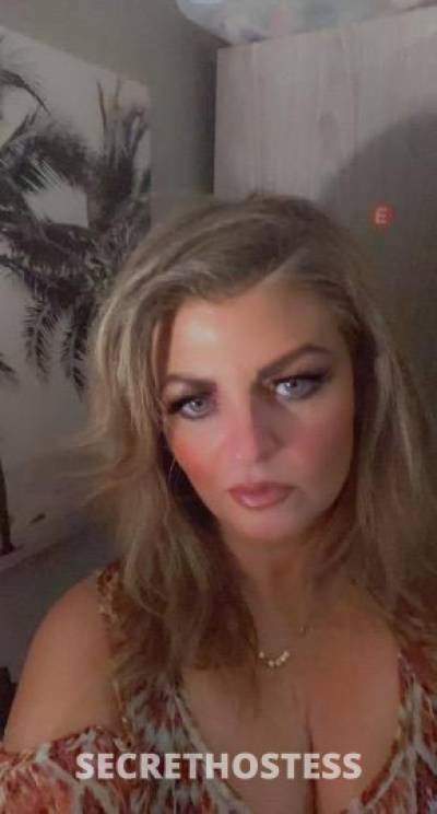 LexiLatham 42Yrs Old Escort Denver CO Image - 8
