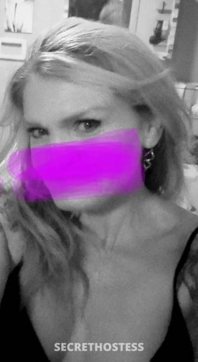 come play with me – 39 yo, blonde in Maryborough