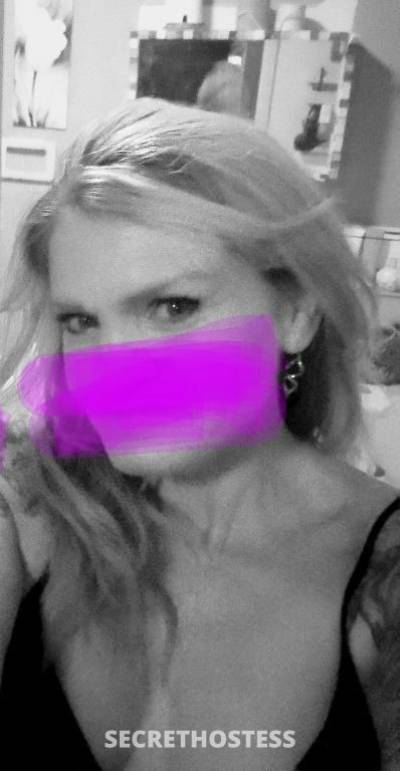 AlaNa 39 yo. Attractive blonde. Size 8 your dirty little  in Maryborough