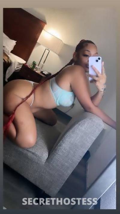 22 year old Escort in Fayetteville NC Come Take a Trip To Panama ??? &amp; Im WETTER ? Ask 