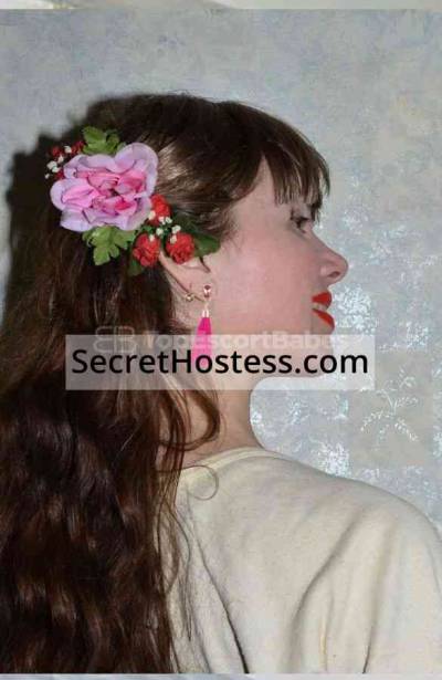 32 Year Old Lithuanian Escort Hamburg Brunette Brown eyes - Image 1