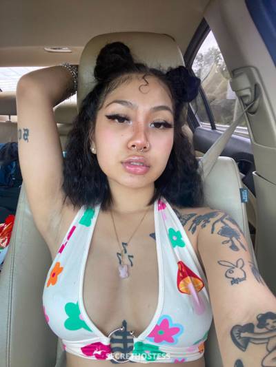 23 year old Asian Escort in Duluth MN Mia is available for you