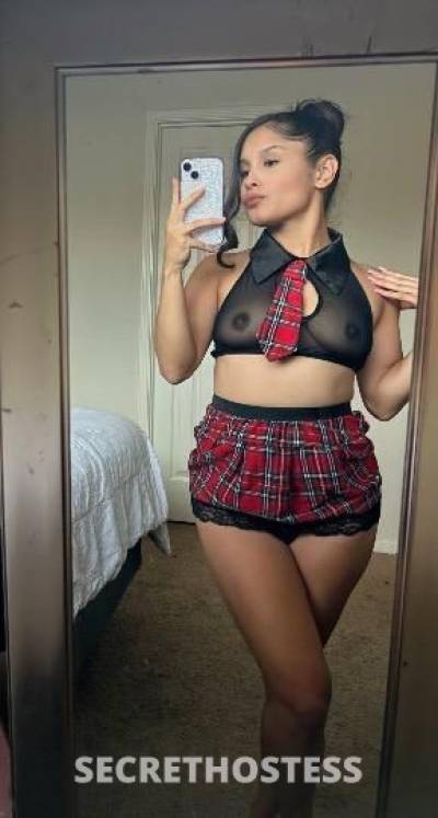 24 year old Escort in Houston TX ?wet and wild