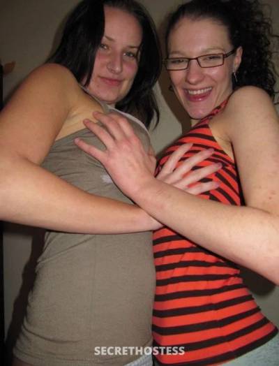 2 BiSexual Sluts Available-Real Aussies-Real Sluts-GLEN  in Melbourne