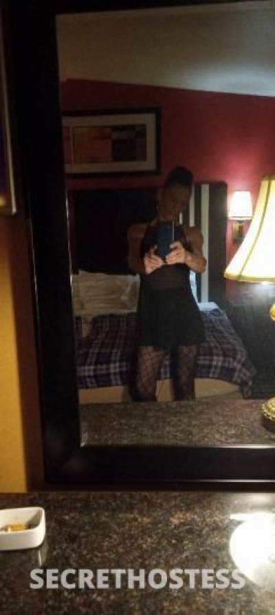 46Yrs Old Escort Long Island NY Image - 1