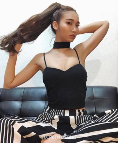 Beautiful And Busty DD Korea girl size 5 queen Caroline in Melbourne