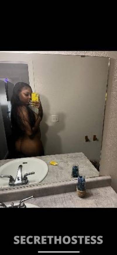 Juiicy 25Yrs Old Escort Milwaukee WI Image - 2