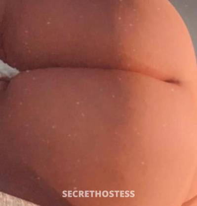 23 year old Escort in Tampa FL Buy a hh or hr get 1 free hmu got my girl in town for 2 girl