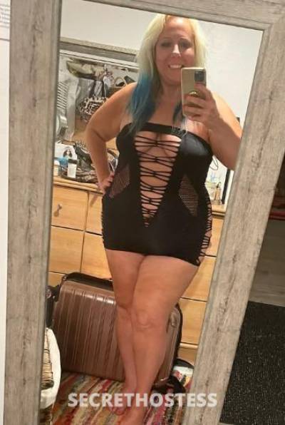 No Deposit - Cash Only - Fun Busty Blue hair, incall & in Bradenton FL