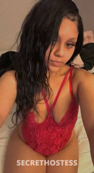 Royalty 21Yrs Old Escort North Bay CA Image - 1