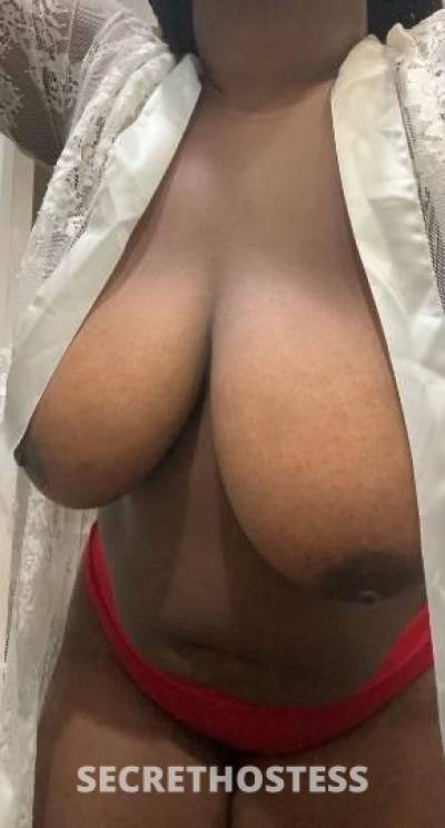 22 year old Escort in Bakersfield CA Starr’s so Sweet and such a yummy treat