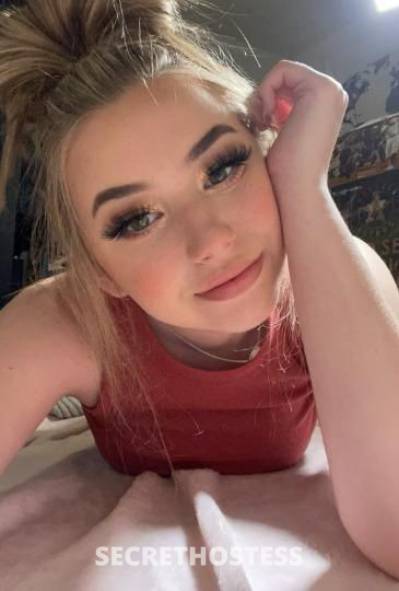 26 year old Escort in Monroe MI Let's Play