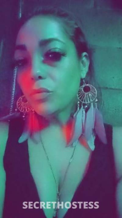 41 year old Escort in Memphis TN (NEW NUMBER)?Let Me Be Your Bizzy Bee?Kum See Me