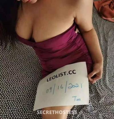 22 Year Old Asian Escort Kitchener - Image 1