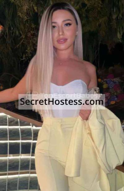 21 Year Old Ukrainian Escort Dubai Blonde Brown eyes - Image 1