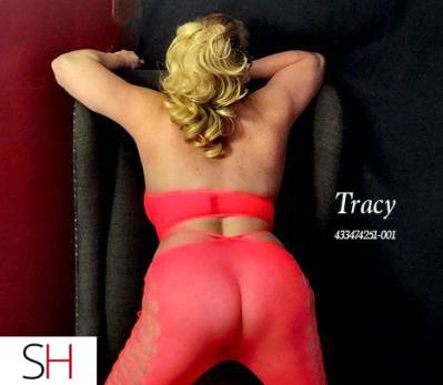 TRACY Hot 4'11 Blue Eyed Blonde in 30's Perky DDD's in City of Edmonton