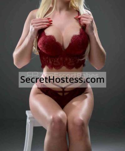 20 Year Old Portuguese Escort Lisbon Blonde Green eyes - Image 5