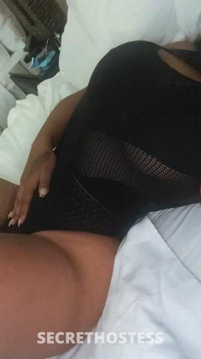 Real sexy hot and ready to see youuu i aim to please in Milwaukee WI