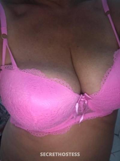 Xena 52Yrs Old Escort Cairns Image - 1
