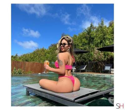GORGEUS BLONDE LATINA ❤️ QUEEN OF THE BBBJ ❤ by  in Peterborough