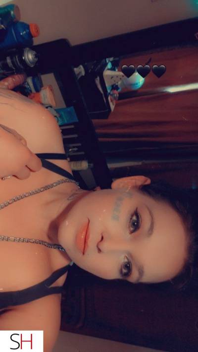25 year old Asian Escort in Winnipeg Incall with Savanna Hastings ? IN TRANSCONA **IF TO FAR DONT