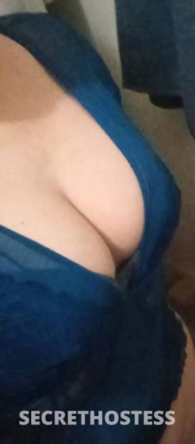 28Yrs Old Escort Edmonton Image - 2