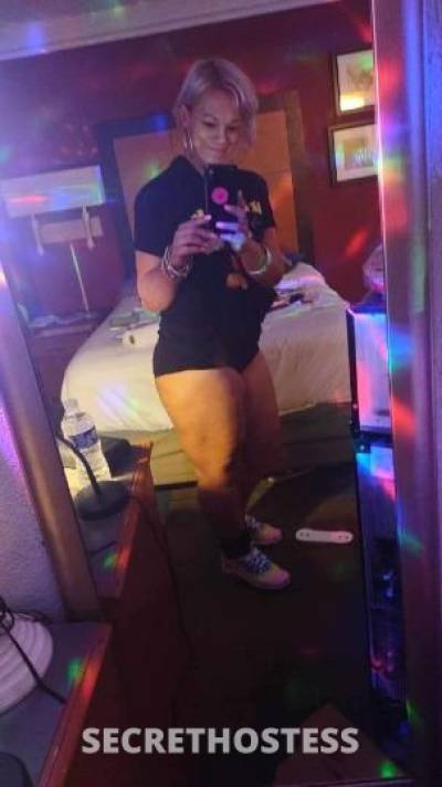 42 year old Escort in Chicago IL Brittany Foxxx Early QV special available now