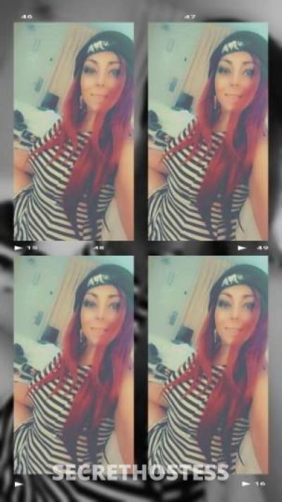 29 year old Escort in Palm Springs CA does anyone have a car/truck/moped they arent using ... &amp