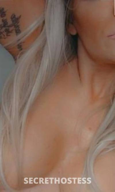 Dee 44Yrs Old Escort 175CM Tall Edmonton Image - 1
