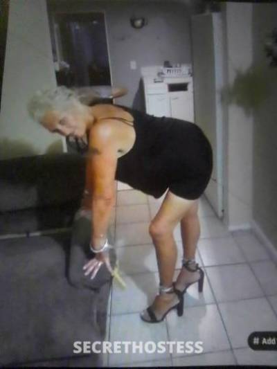 Savannah 61Yrs Old Escort Louisville KY Image - 6