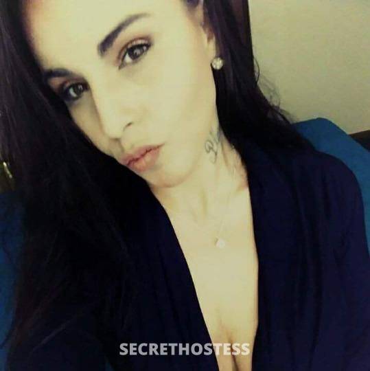 2104417664 Rear Access for extra Hosting Only: Escort