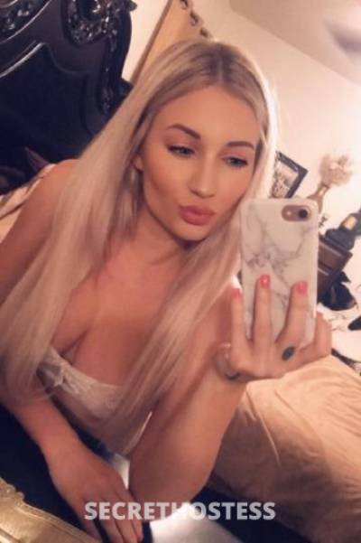 26 Year Old American Escort Nashville TN Blonde - Image 2