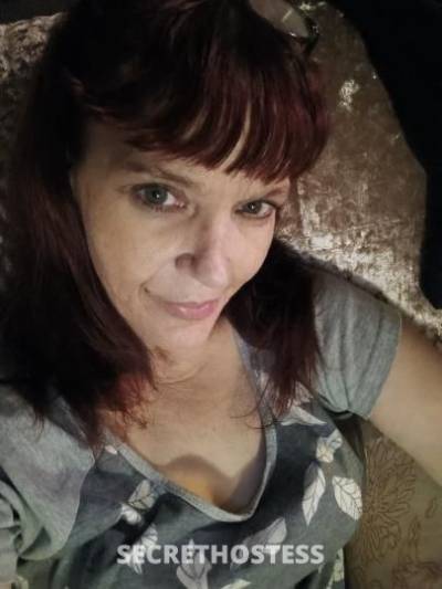 Hott, real, sexy cougar wants you in Portland OR