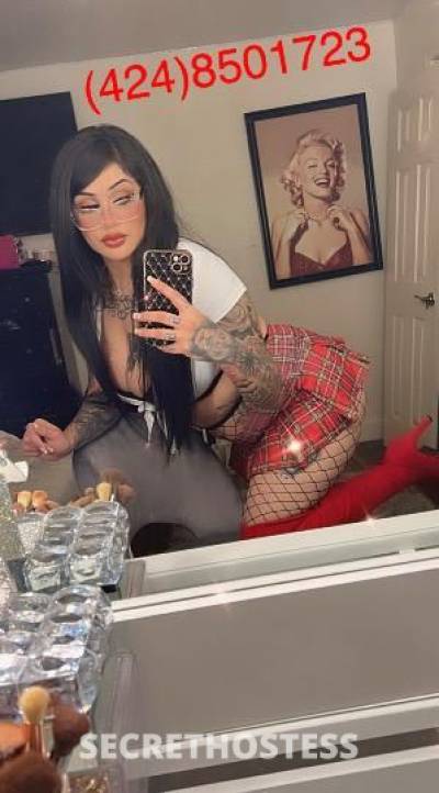 23 year old Latino Escort in Fresno CA *big titty tatted latina