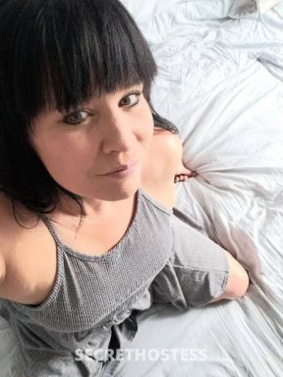 alisa 40Yrs Old Escort Calgary Image - 1