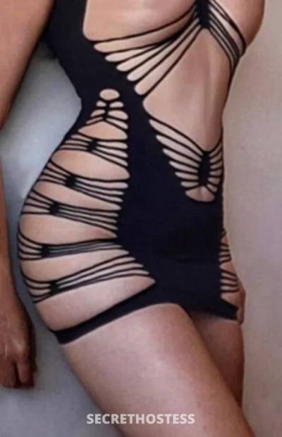 23 year old Escort in East Perth Perth Hot Body Slide And Erotic Massage